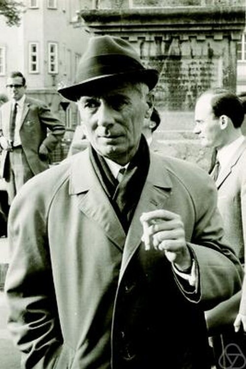 Portrait of Kurt Schütte